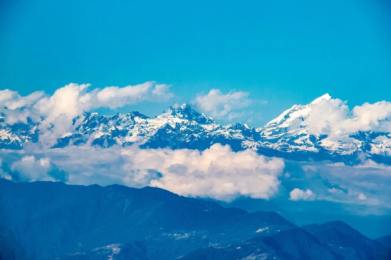 **  Oyo 255 White Zambala Hotel Kathmandu Nepal